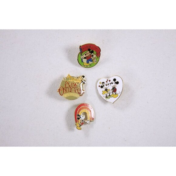 Vintage Taiwan Disney Park pins set of 4, Disney World enamel pins, Mickey - Picture 2 of 10